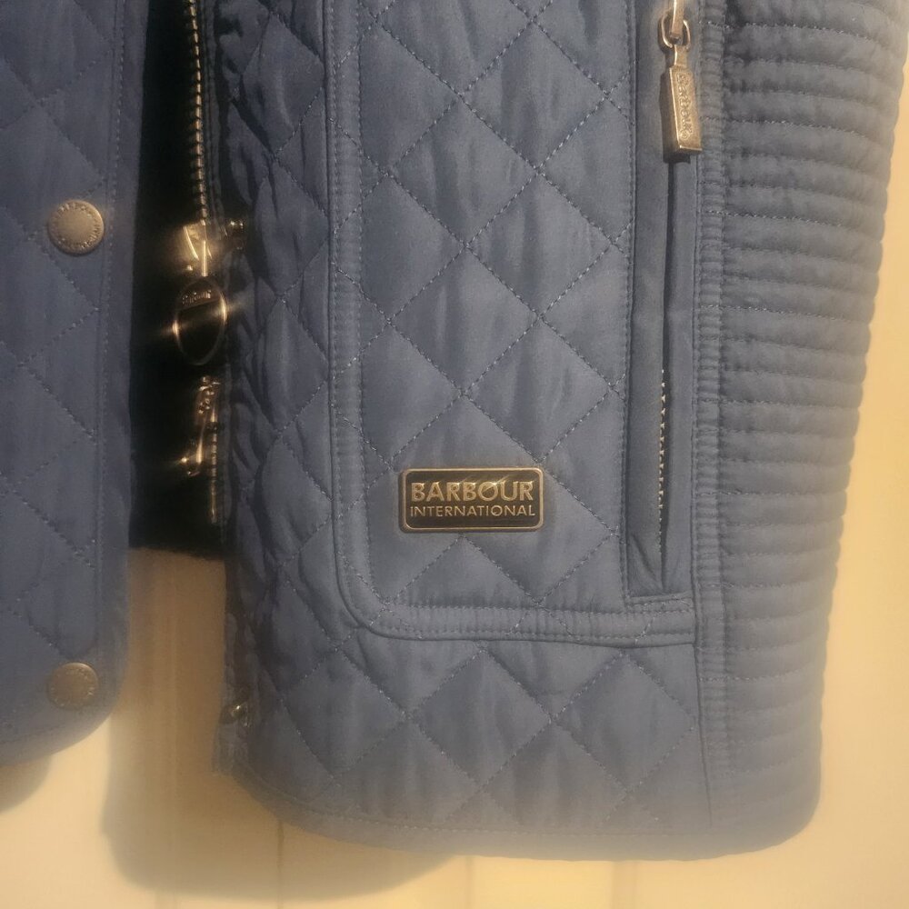 Barbour ladies Dunmoor Gilet vest, zip, button, Blue - Picture 2 of 5